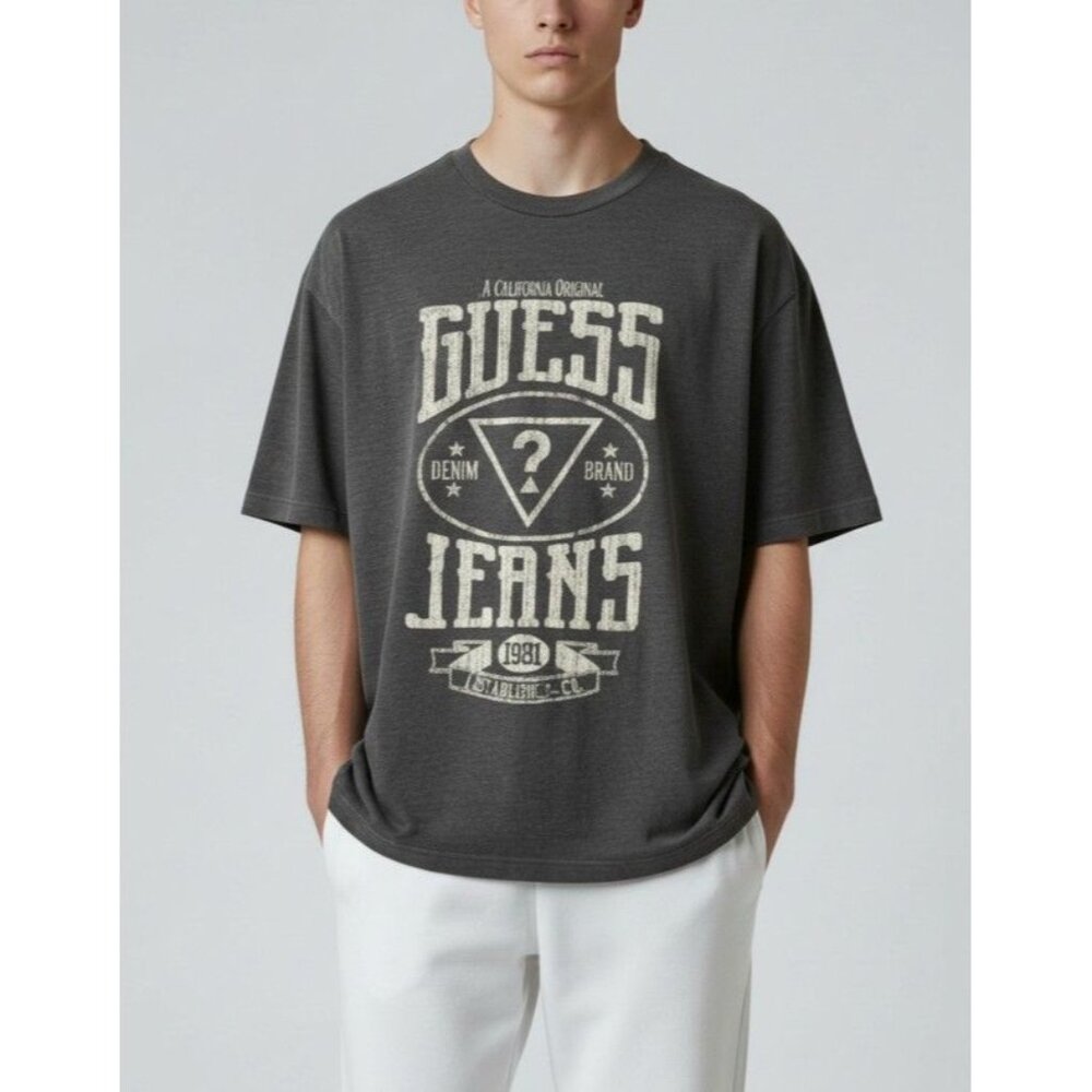 Guess Mens Grey Graphic T-Shirt Size L Cotton Blend Casual Crew Neck